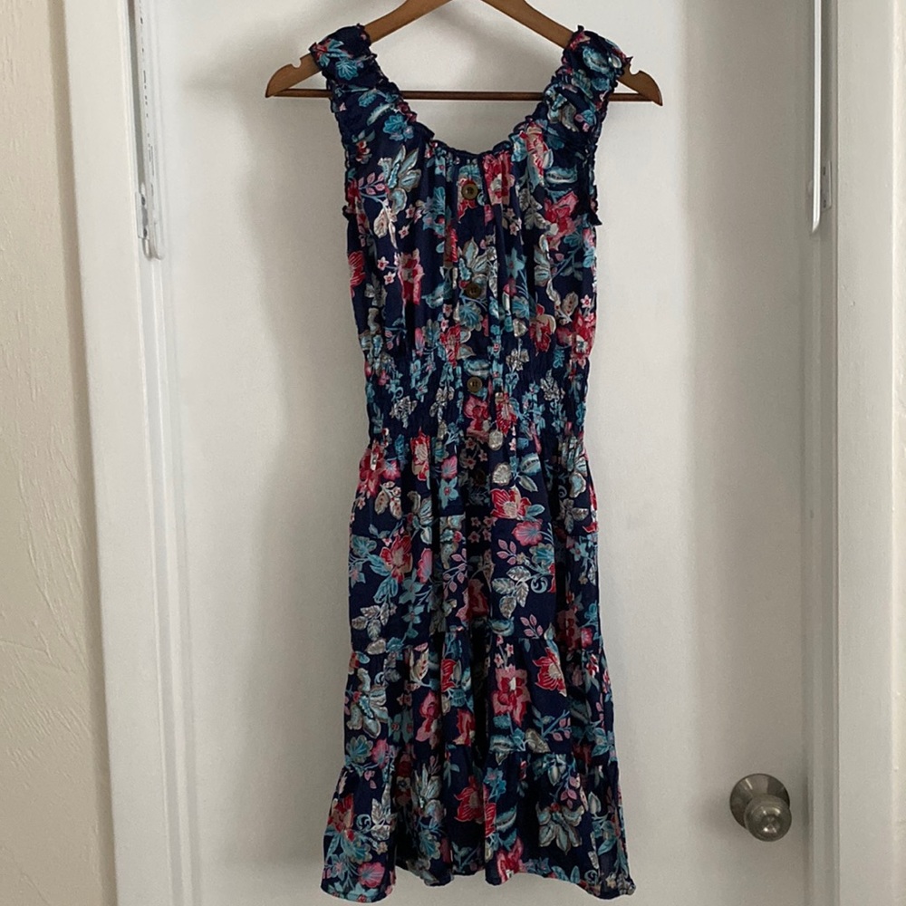 Beautiful floral midi dress